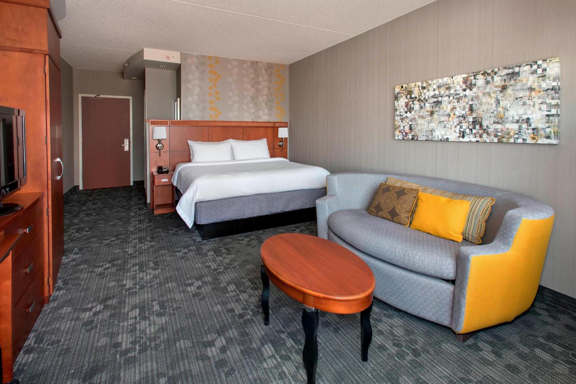 Courtyard Republic Airport Long Island/Farmingdale Hotel Kültér fotó