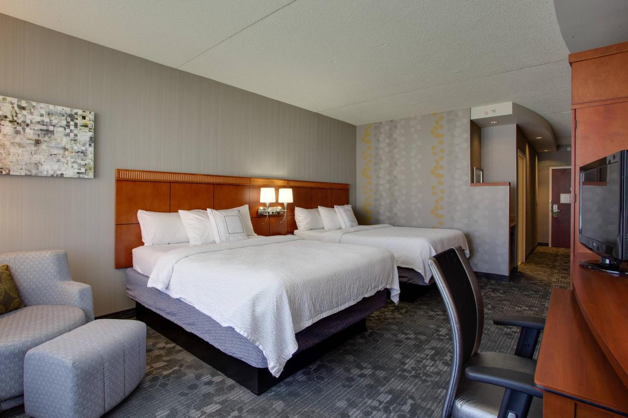 Courtyard Republic Airport Long Island/Farmingdale Hotel Kültér fotó